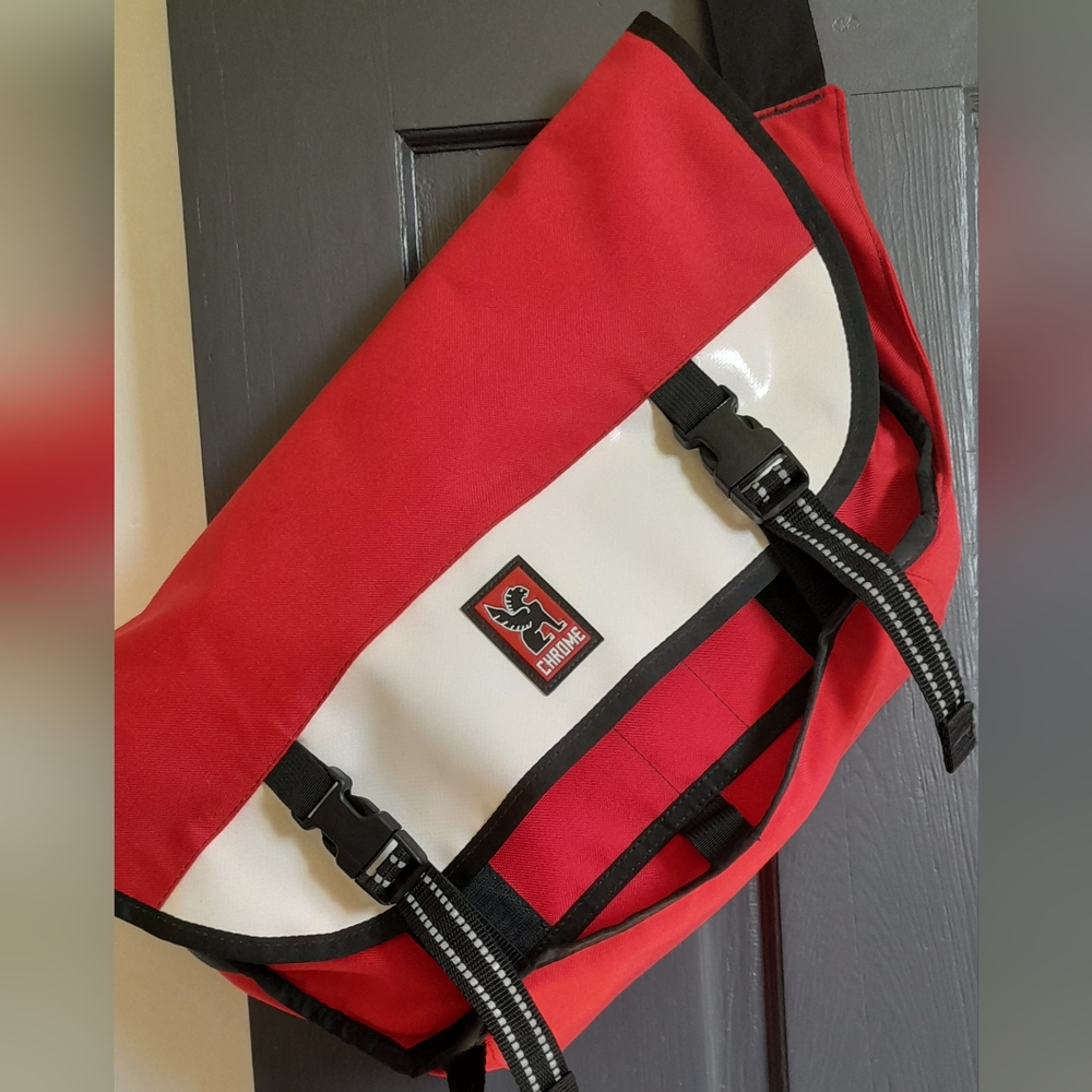 Chrome industries messenger bag